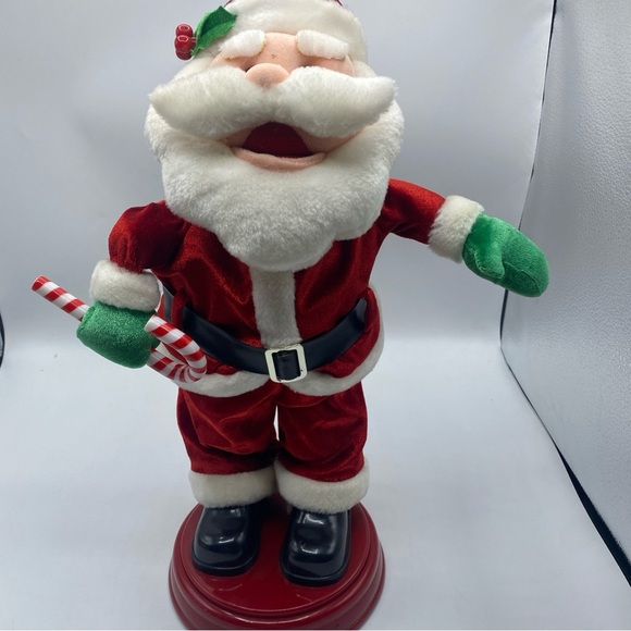 Gemmy Christmas Animated Santa Booty Shaking Singing "I Like to Move it" Dancing - Picture 1 of 7